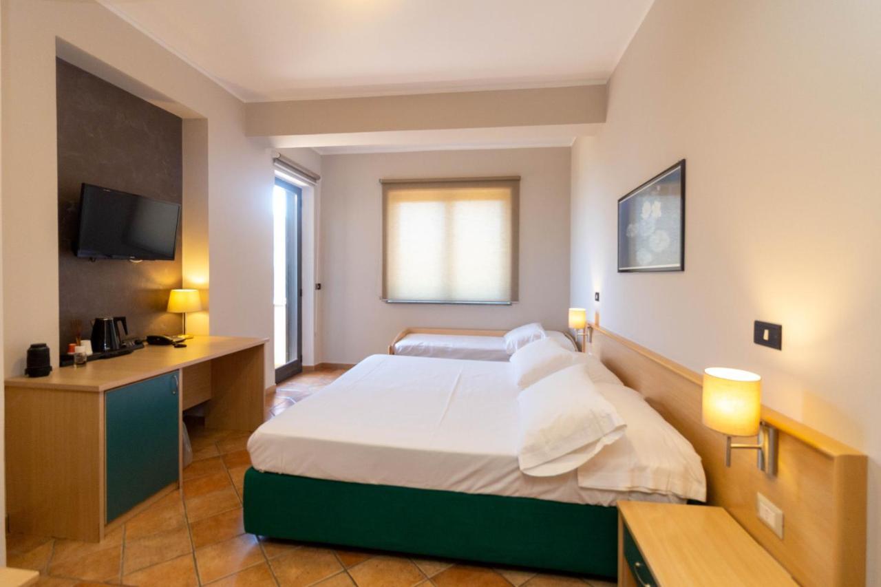 ריאצ'ה מרינה Hotel Federica מראה חיצוני תמונה