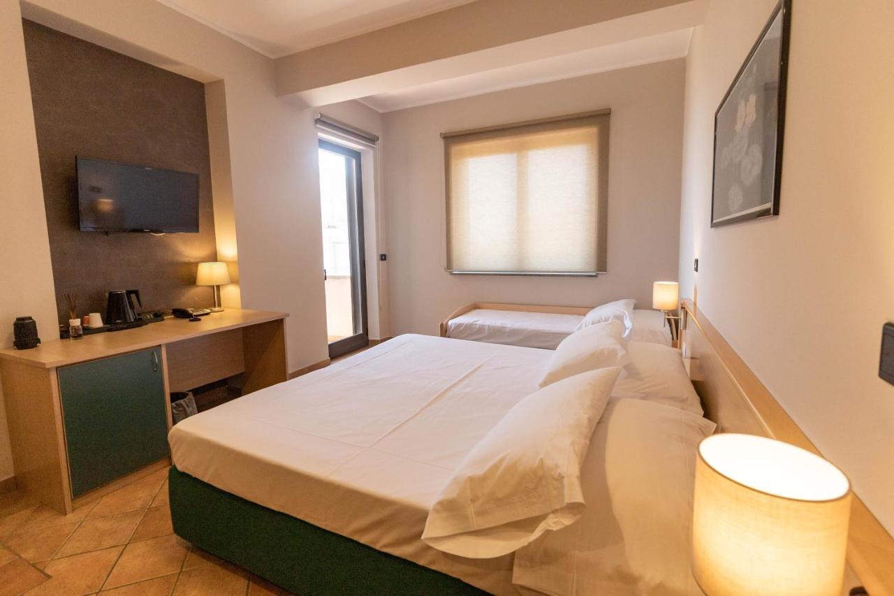 ריאצ'ה מרינה Hotel Federica מראה חיצוני תמונה